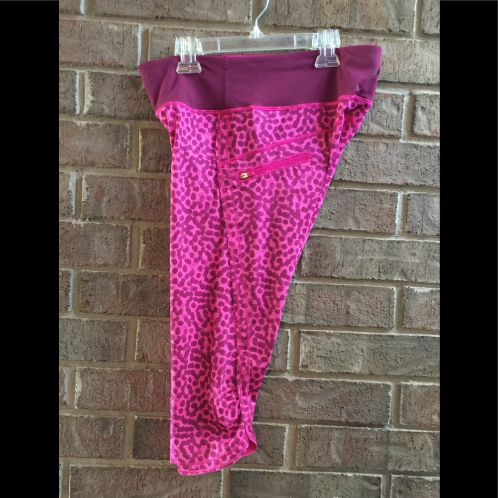 lululemon athletica crop leggings